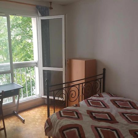 Une Chambre Privee Entre Paris Et Disneyland Нуази-ле-Гран Экстерьер фото